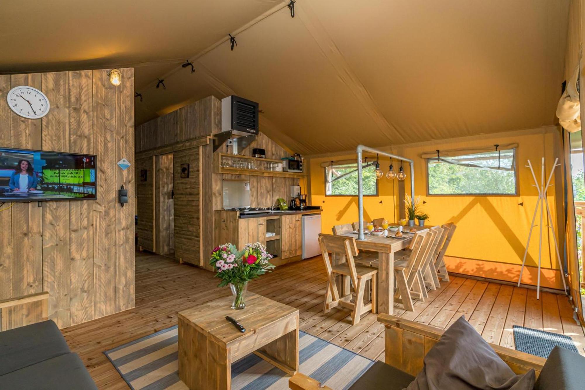 Camping Ginsterveld 버그함스테드 외부 사진