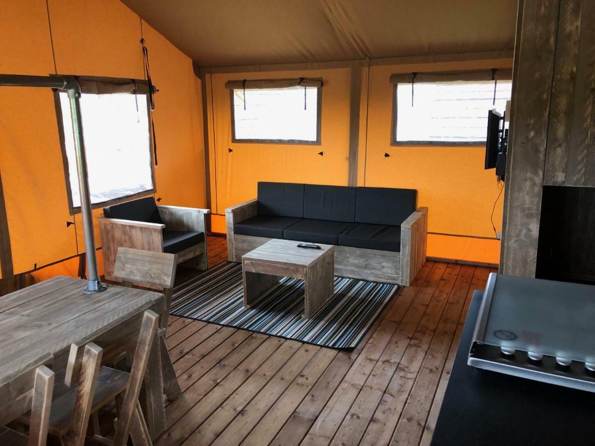 Camping Ginsterveld 버그함스테드 외부 사진